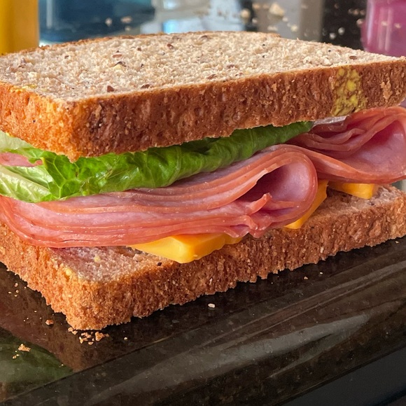 Meet your Posher, Anna - Picture 1 of 1